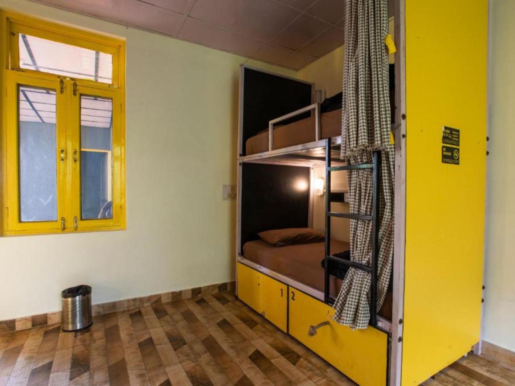 The Hosteller Bir الغرفة الصورة