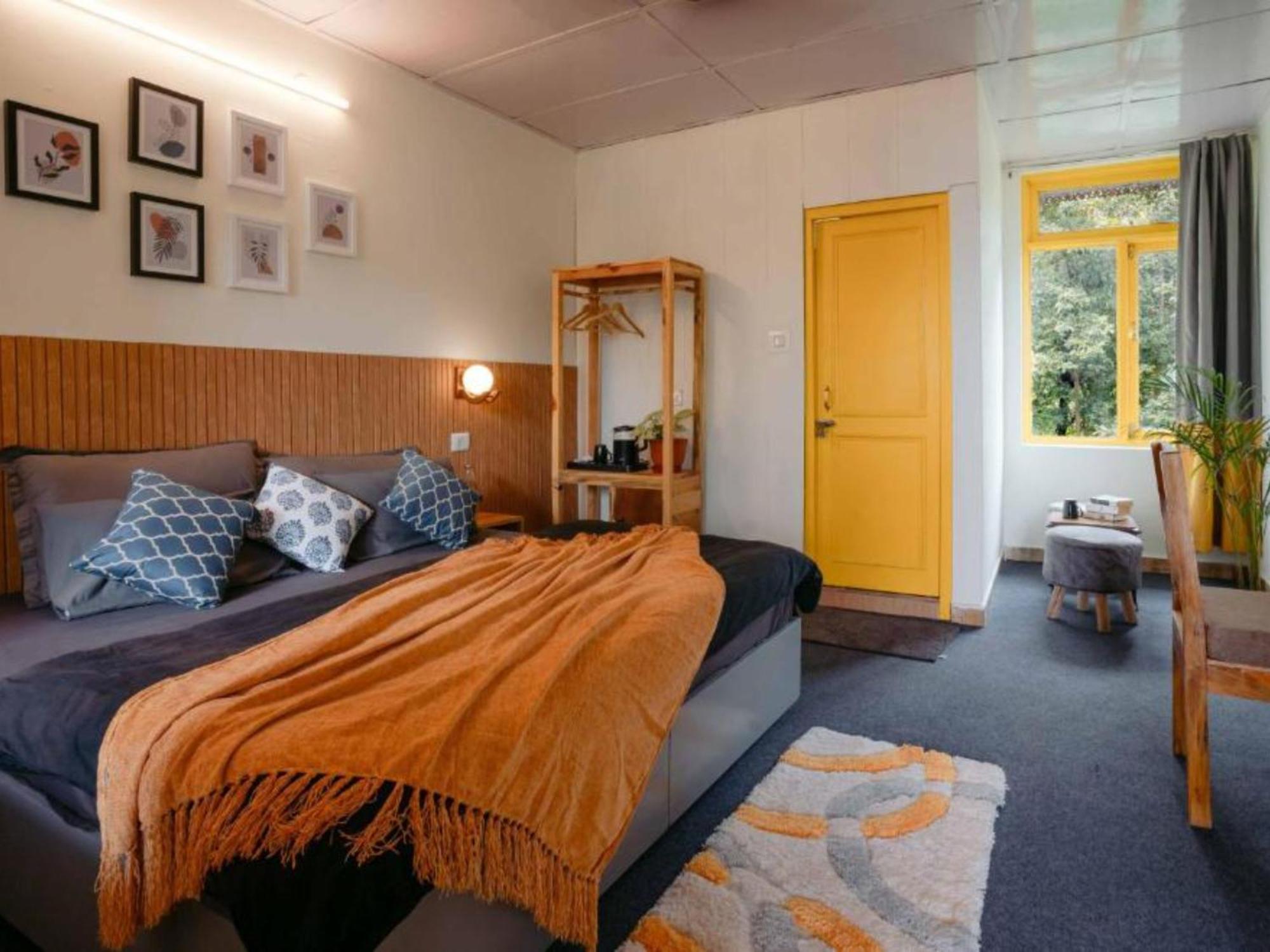 The Hosteller Bir الغرفة الصورة